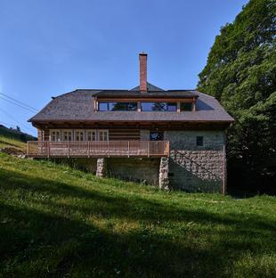 Dům K3 - dům s vodopádem